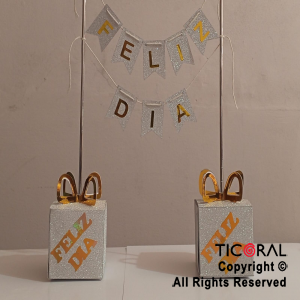 SET BANDERINES FELIZ DIA DECORACION MESA GLITTER PLATA X 1